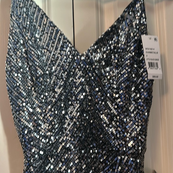 Crystal Doll brand party dress - Picture 3 of 8